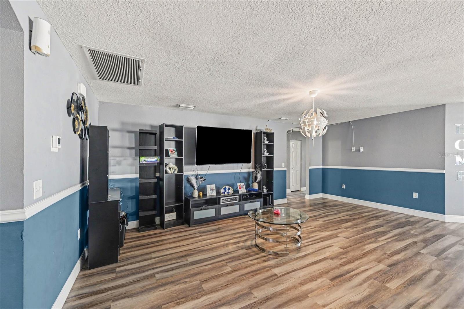 1812 PEACEFUL PALM STREET, RUSKIN, FL, 33570 4 1812 PEACEFUL PALM STREET