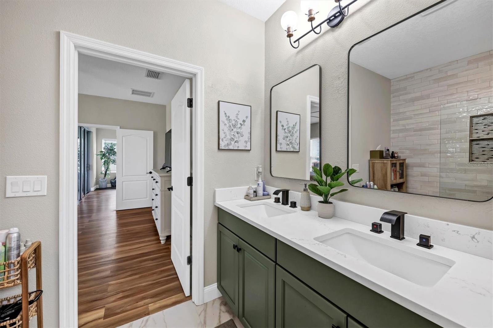 RIVERS REACH PH I-B & I-C - Residential