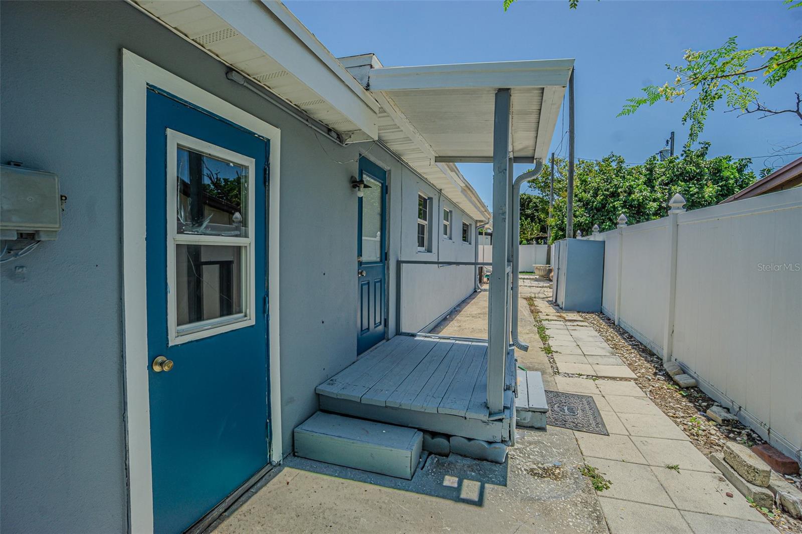 Search Properties for Sale 4 1627 28TH STREET N