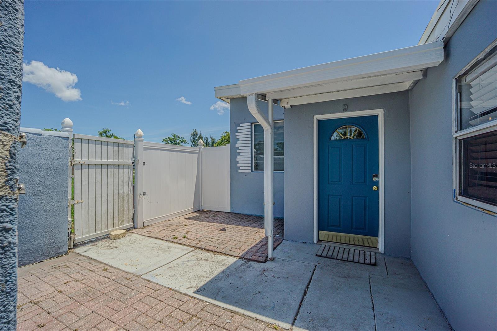 Search Properties for Sale 3 1627 28TH STREET N