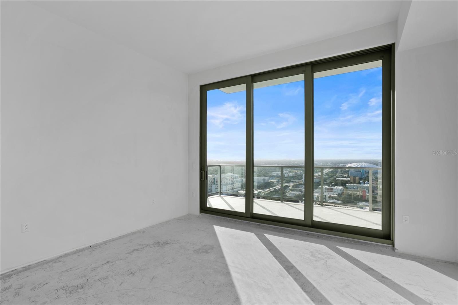 SALTAIRE CONDO - Residential