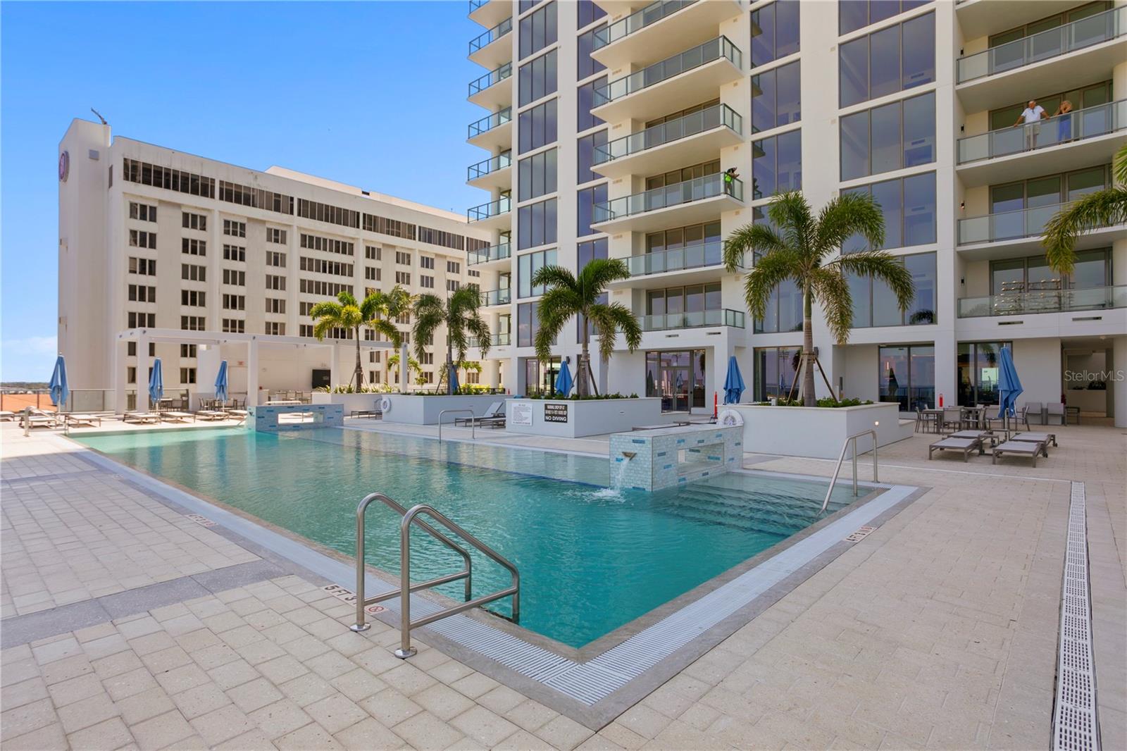 SALTAIRE CONDO - Residential