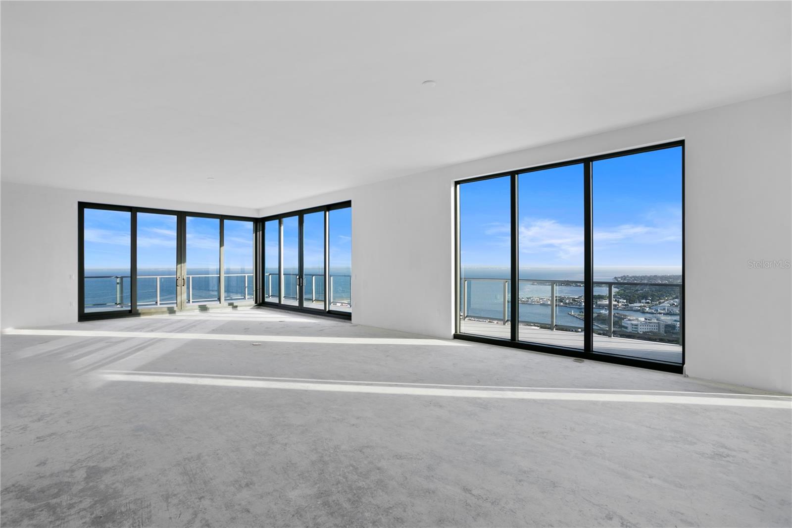 SALTAIRE CONDO - Residential