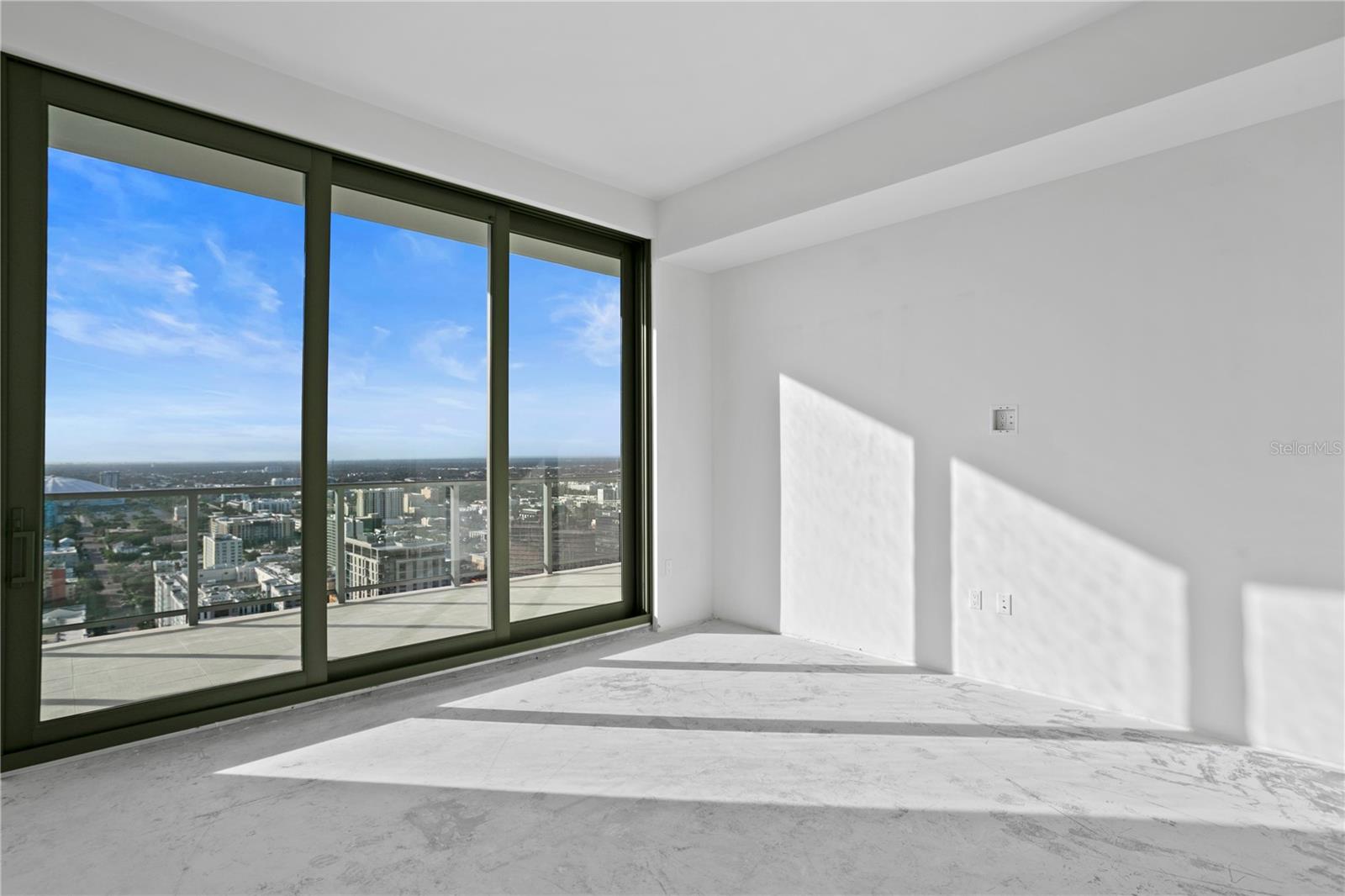 SALTAIRE CONDO - Residential