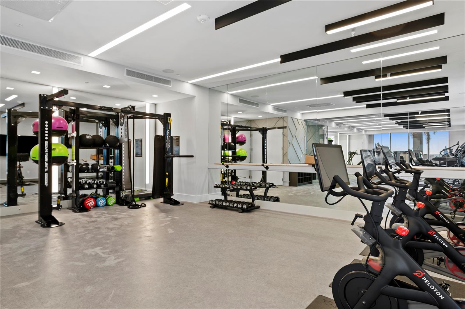 SALTAIRE CONDO - Residential