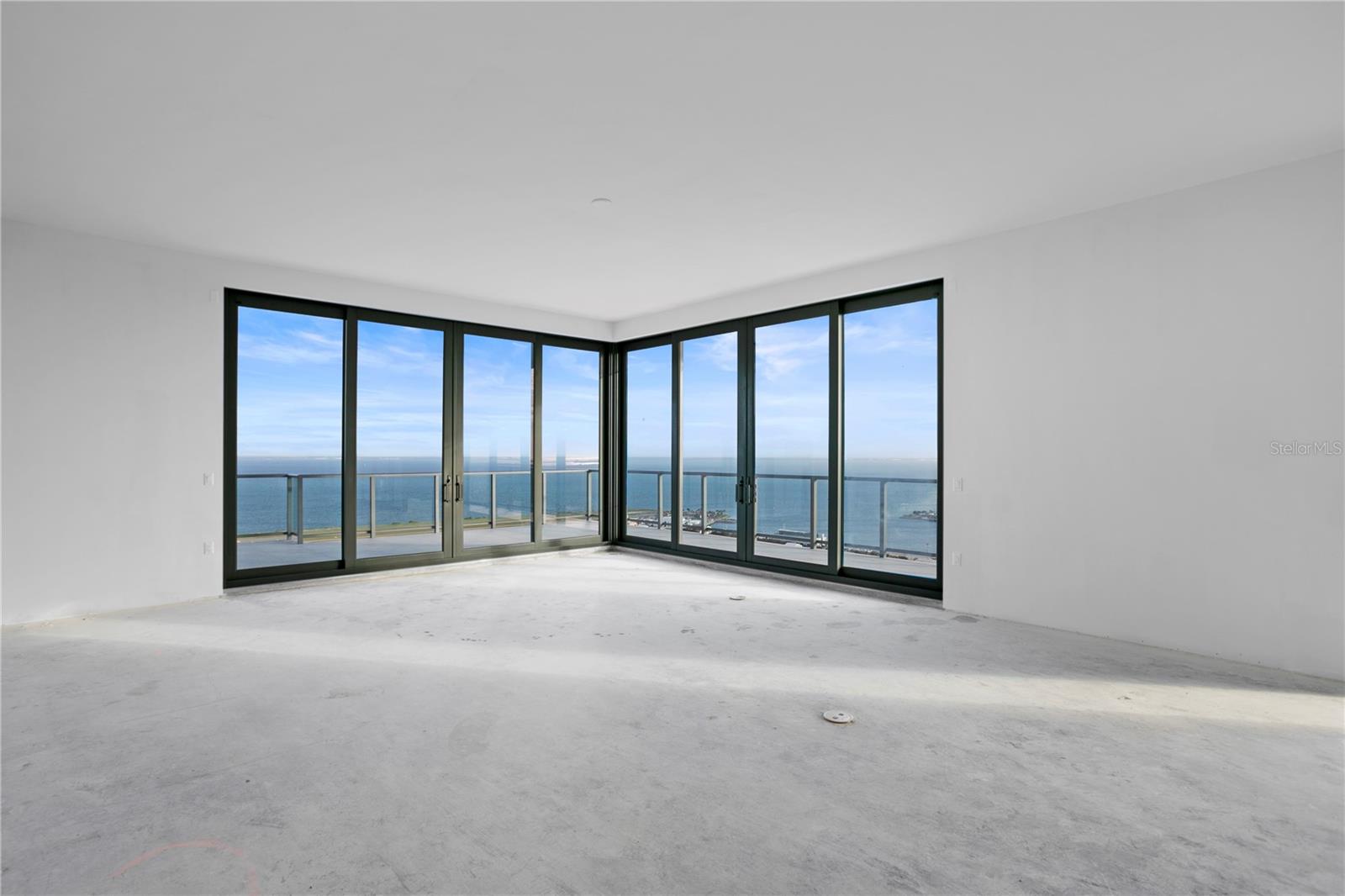 SALTAIRE CONDO - Residential