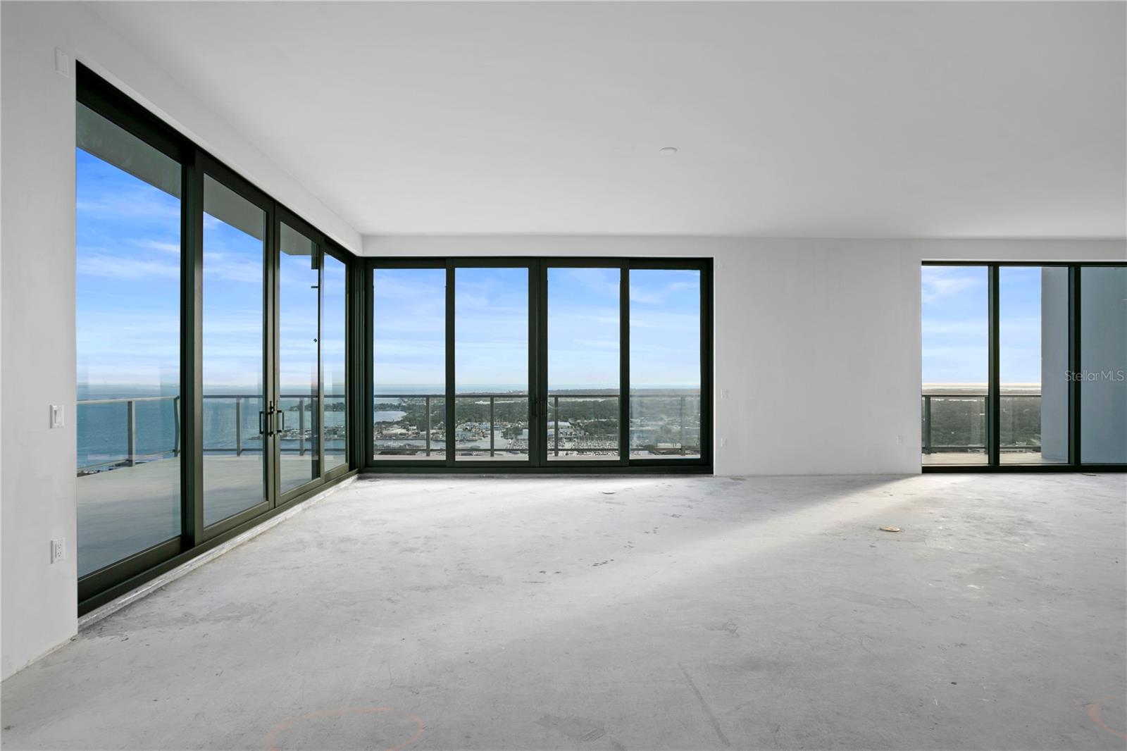 SALTAIRE CONDO - Residential