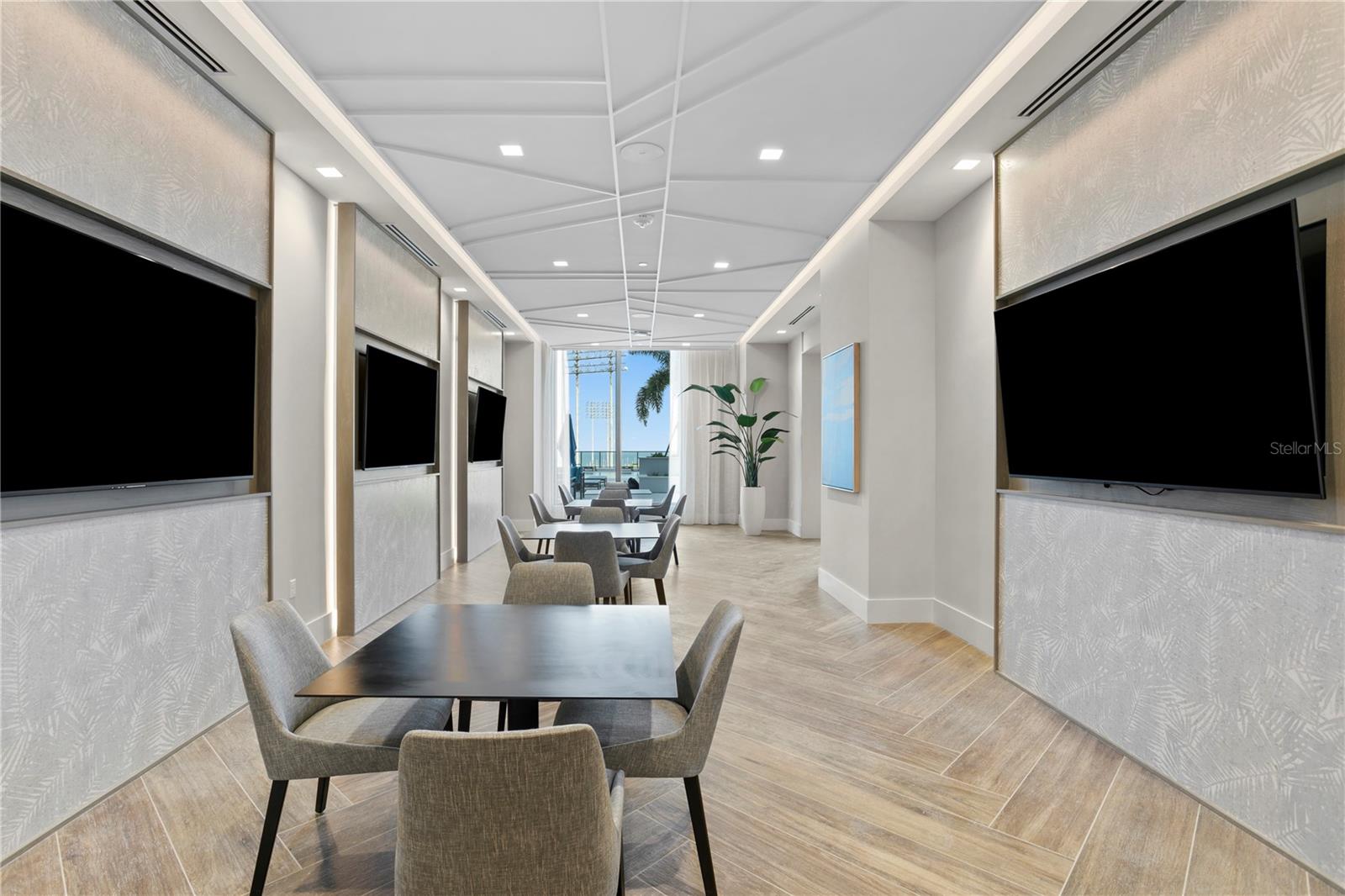SALTAIRE CONDO - Residential