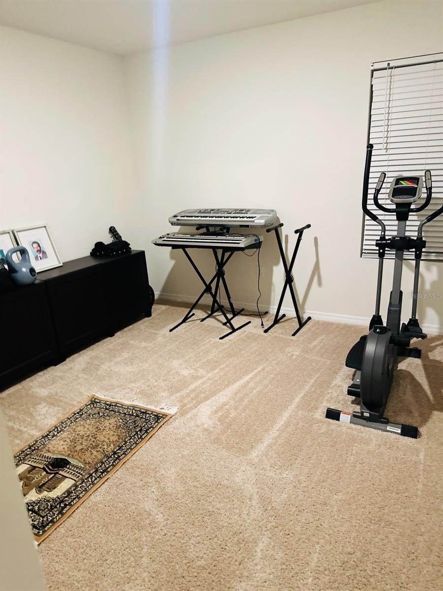 EPPERSON RANCH PH 6-2 - Residential Lease