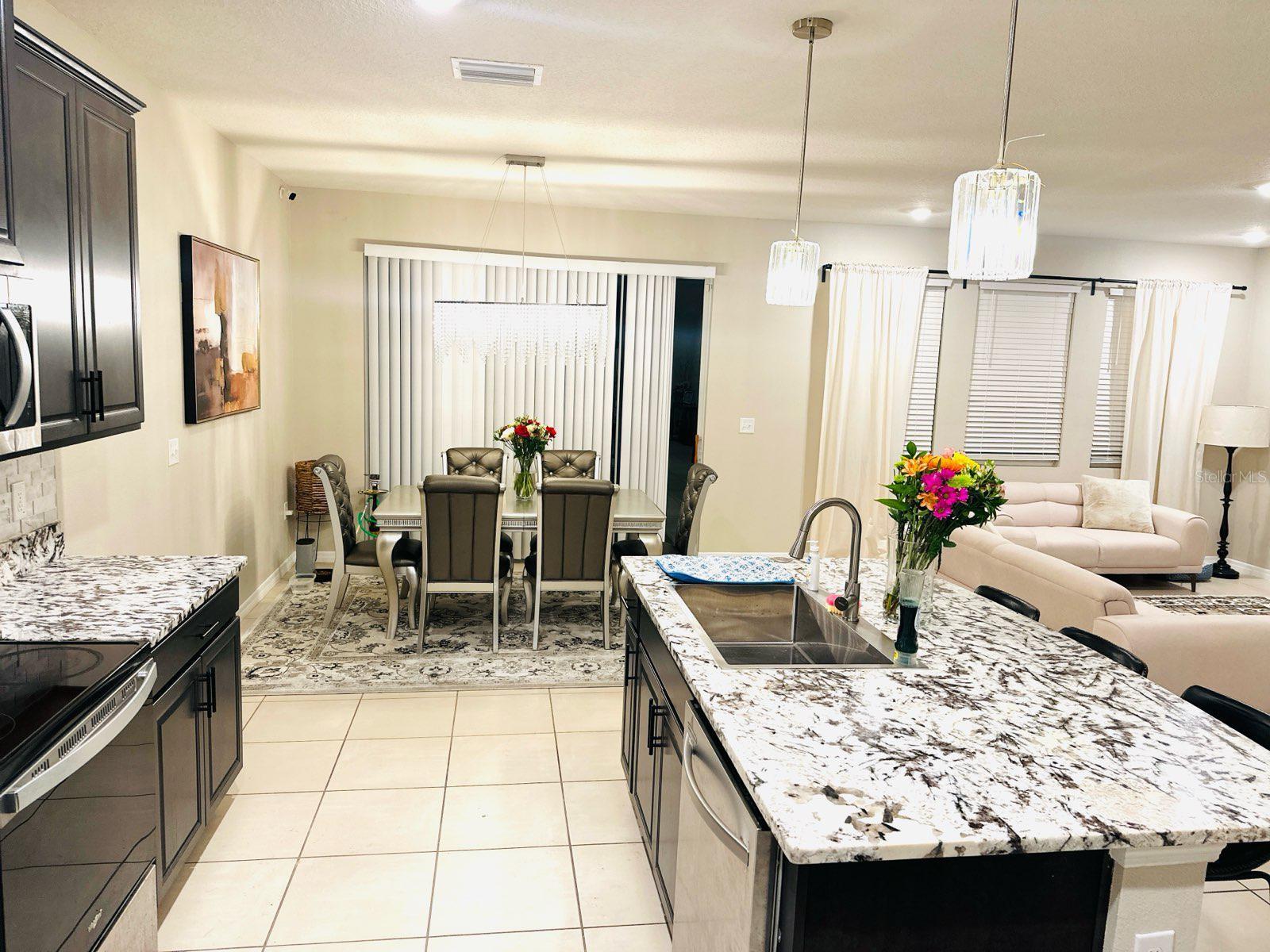 EPPERSON RANCH PH 6-2 - Residential Lease