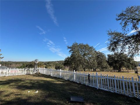 A home in GROVELAND