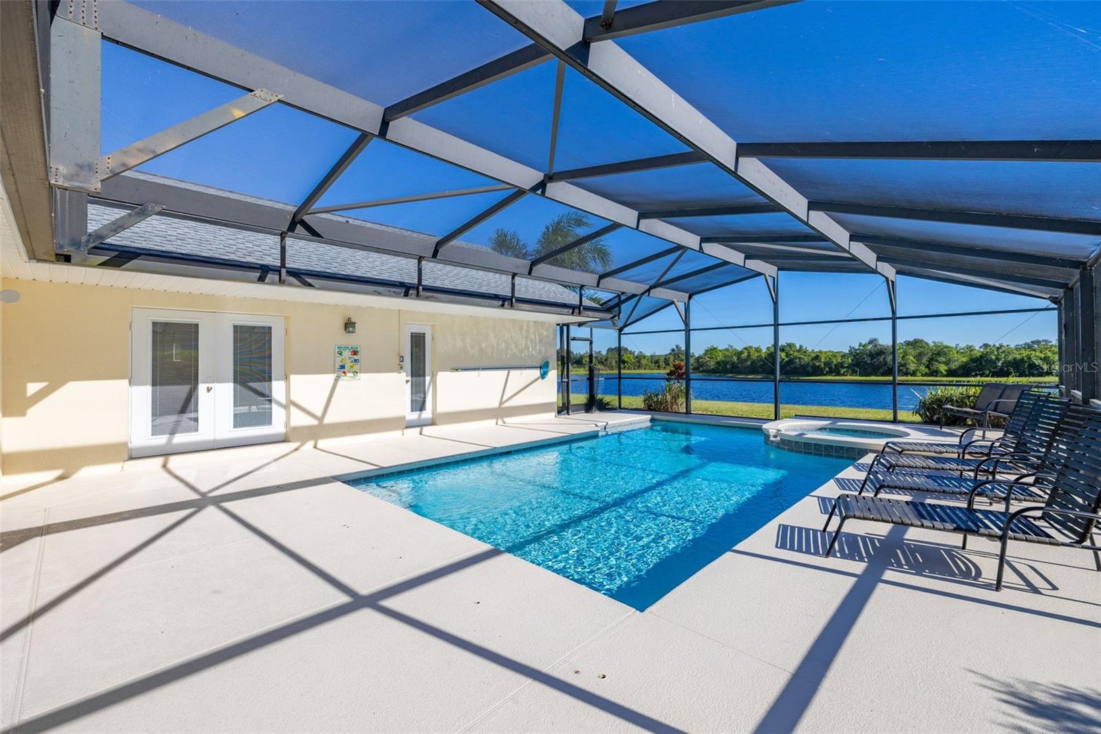 ORANGE TREE PH 04 LT 401 BEING IN 15-24-2 - Residential