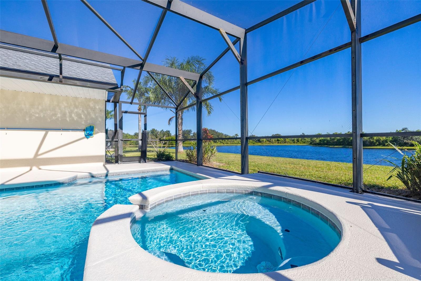 ORANGE TREE PH 04 LT 401 BEING IN 15-24-2 - Residential