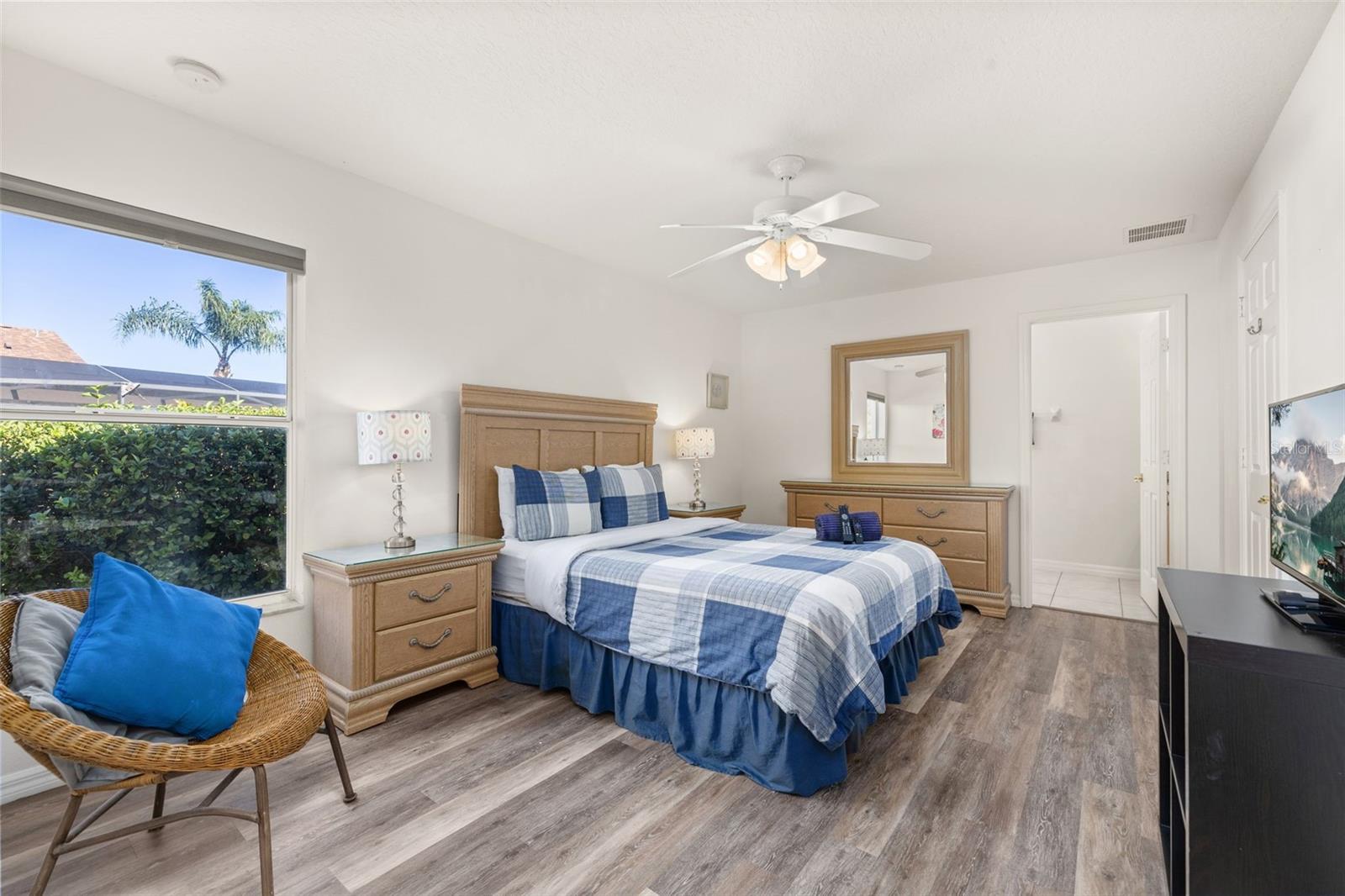 ORANGE TREE PH 04 LT 401 BEING IN 15-24-2 - Residential