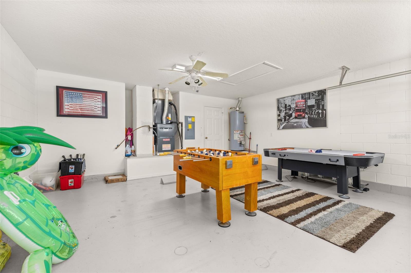 ORANGE TREE PH 04 LT 401 BEING IN 15-24-2 - Residential