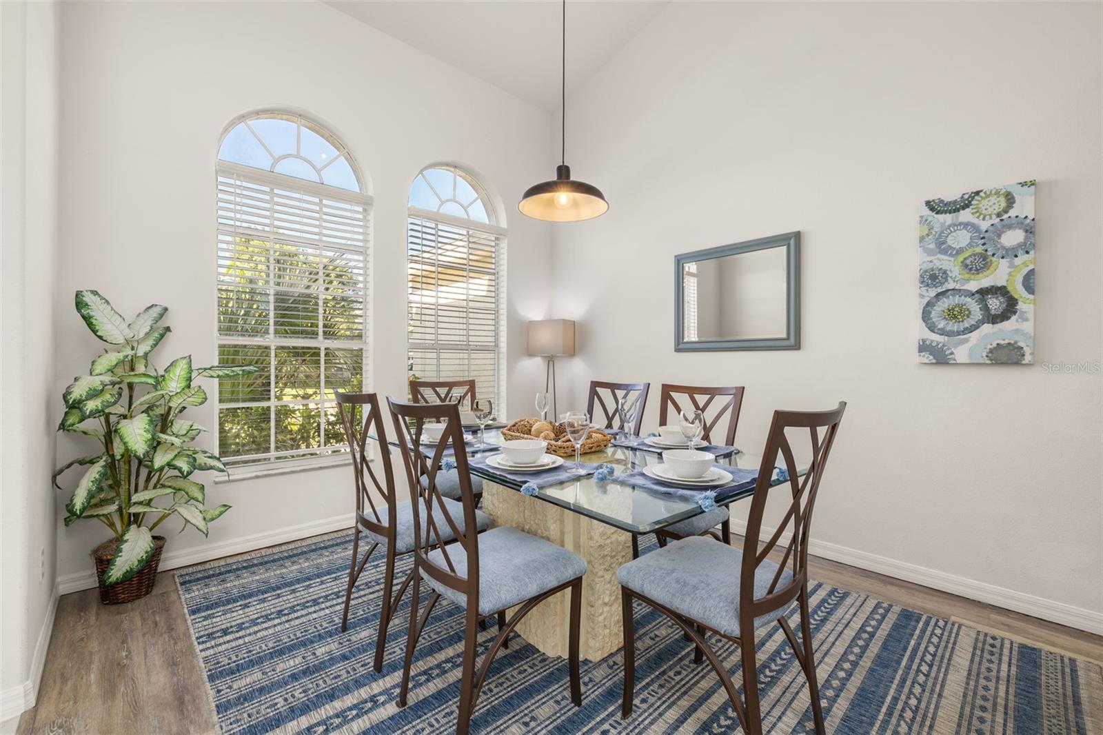 ORANGE TREE PH 04 LT 401 BEING IN 15-24-2 - Residential