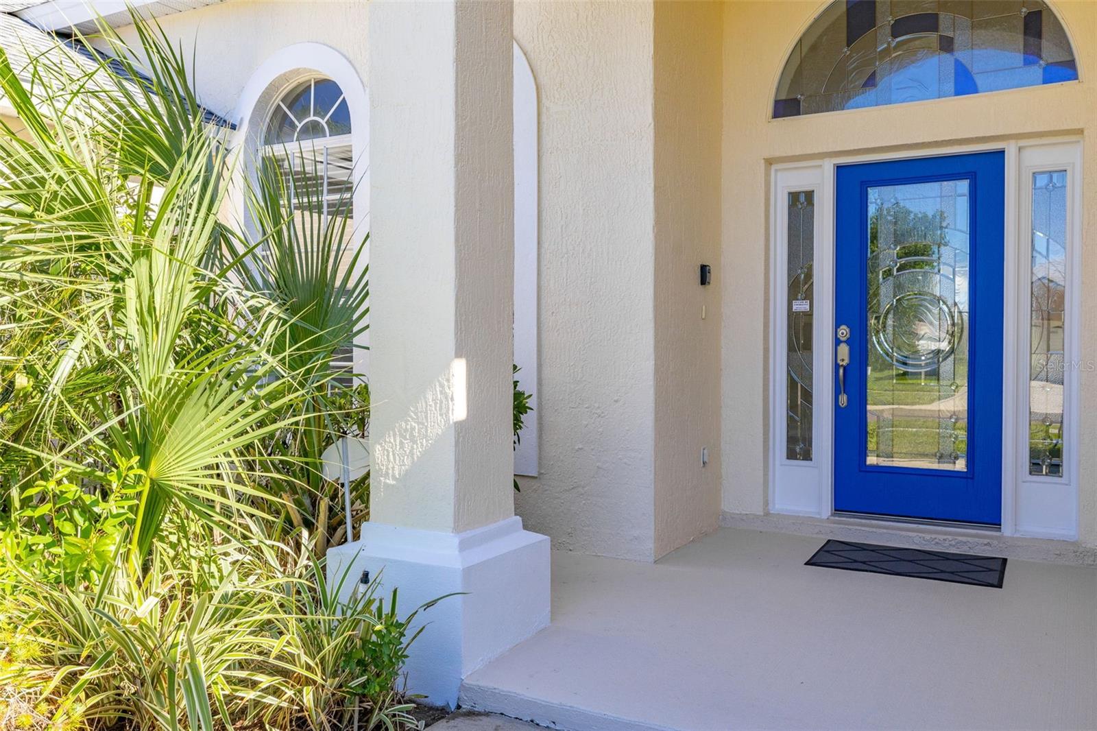 ORANGE TREE PH 04 LT 401 BEING IN 15-24-2 - Residential