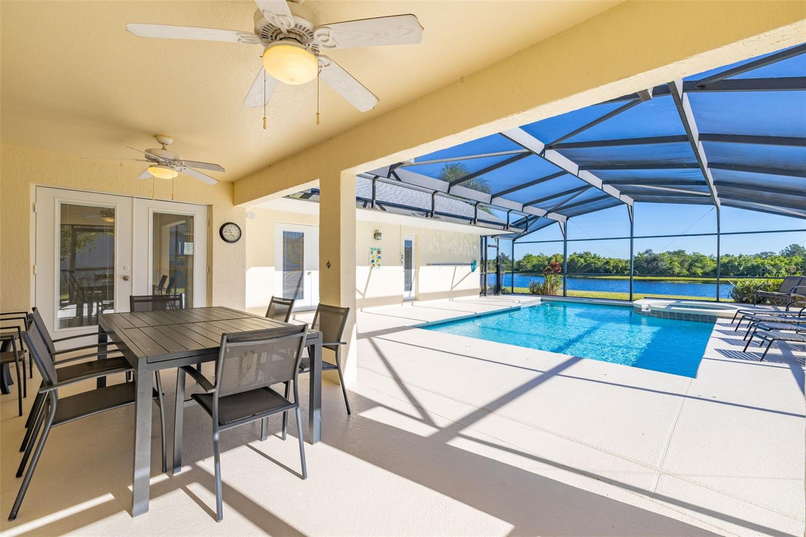 ORANGE TREE PH 04 LT 401 BEING IN 15-24-2 - Residential