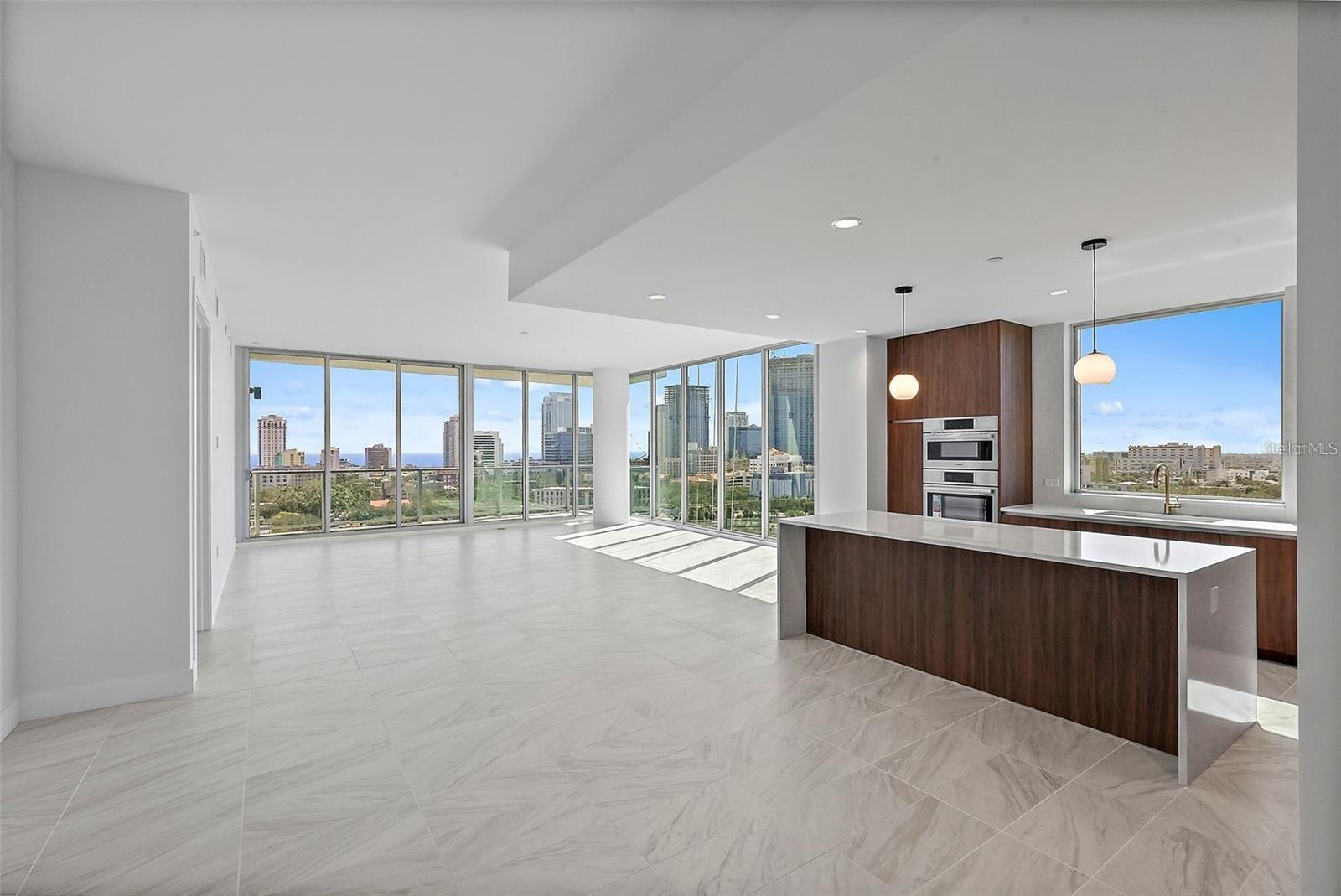 REFLECTION CONDO - Residential Lease