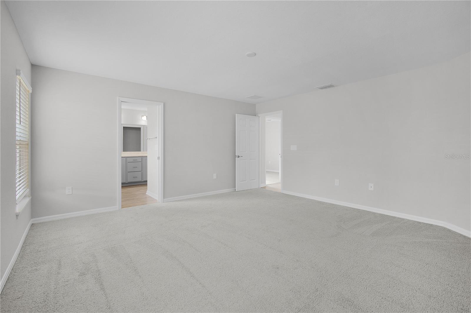 GENEVA LNDGS PH 1 - Residential Lease
