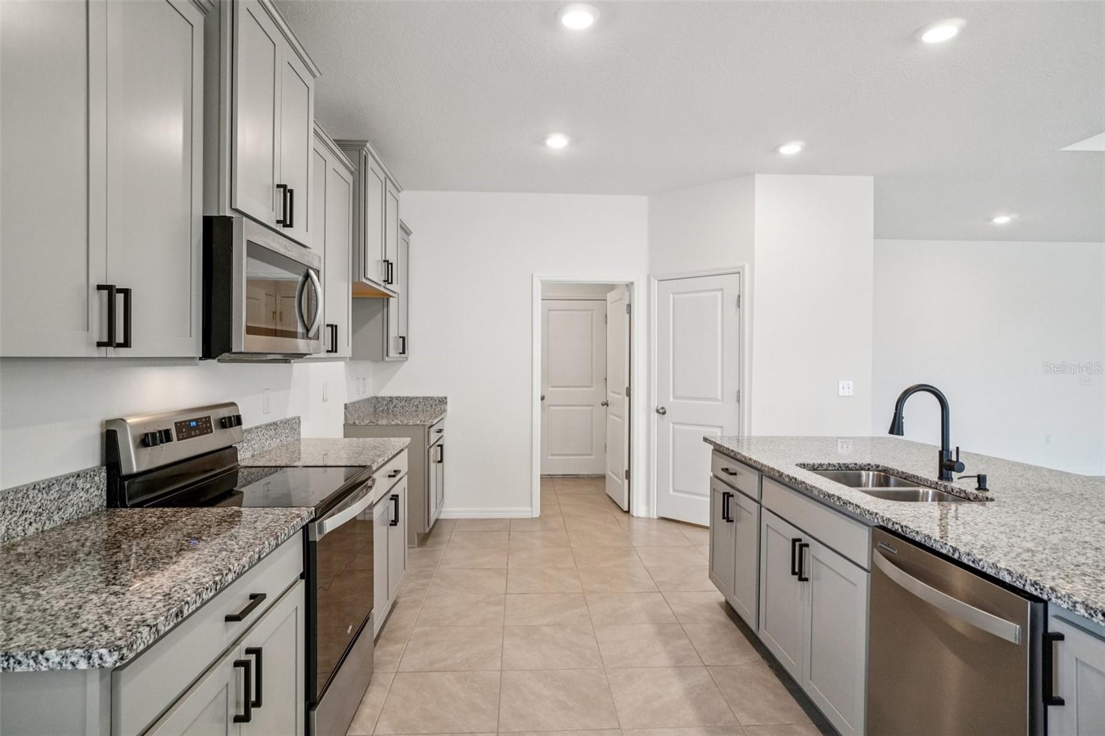 BARRINGTON AT STERLING HILL - Residential