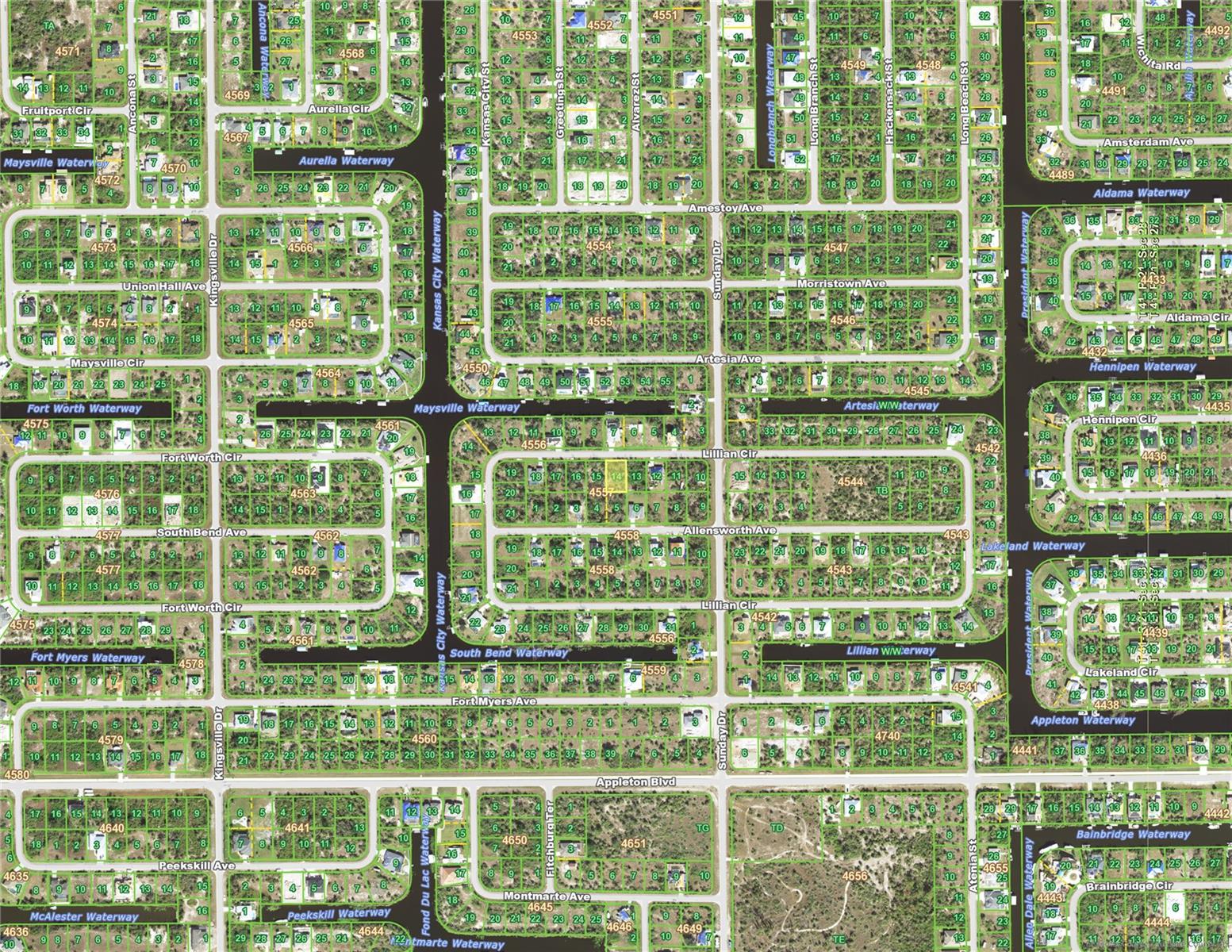 PORT CHARLOTTE SEC 87 - Land