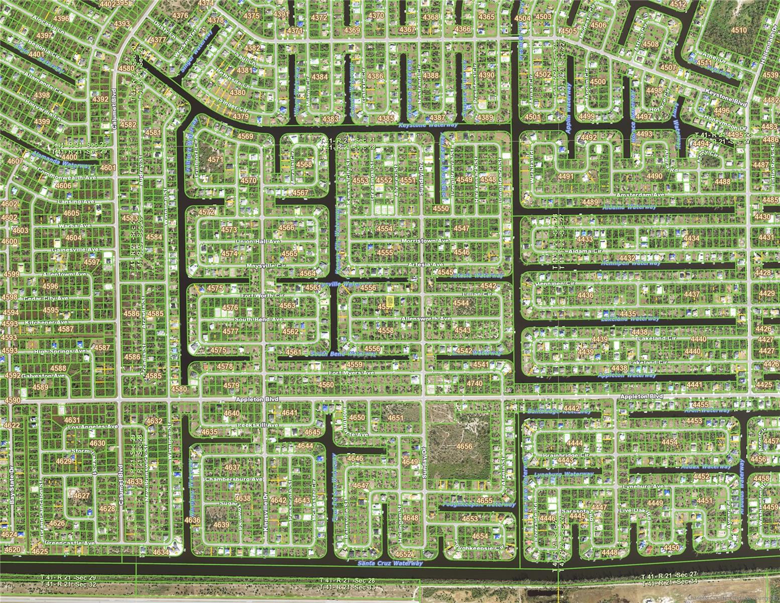 PORT CHARLOTTE SEC 87 - Land