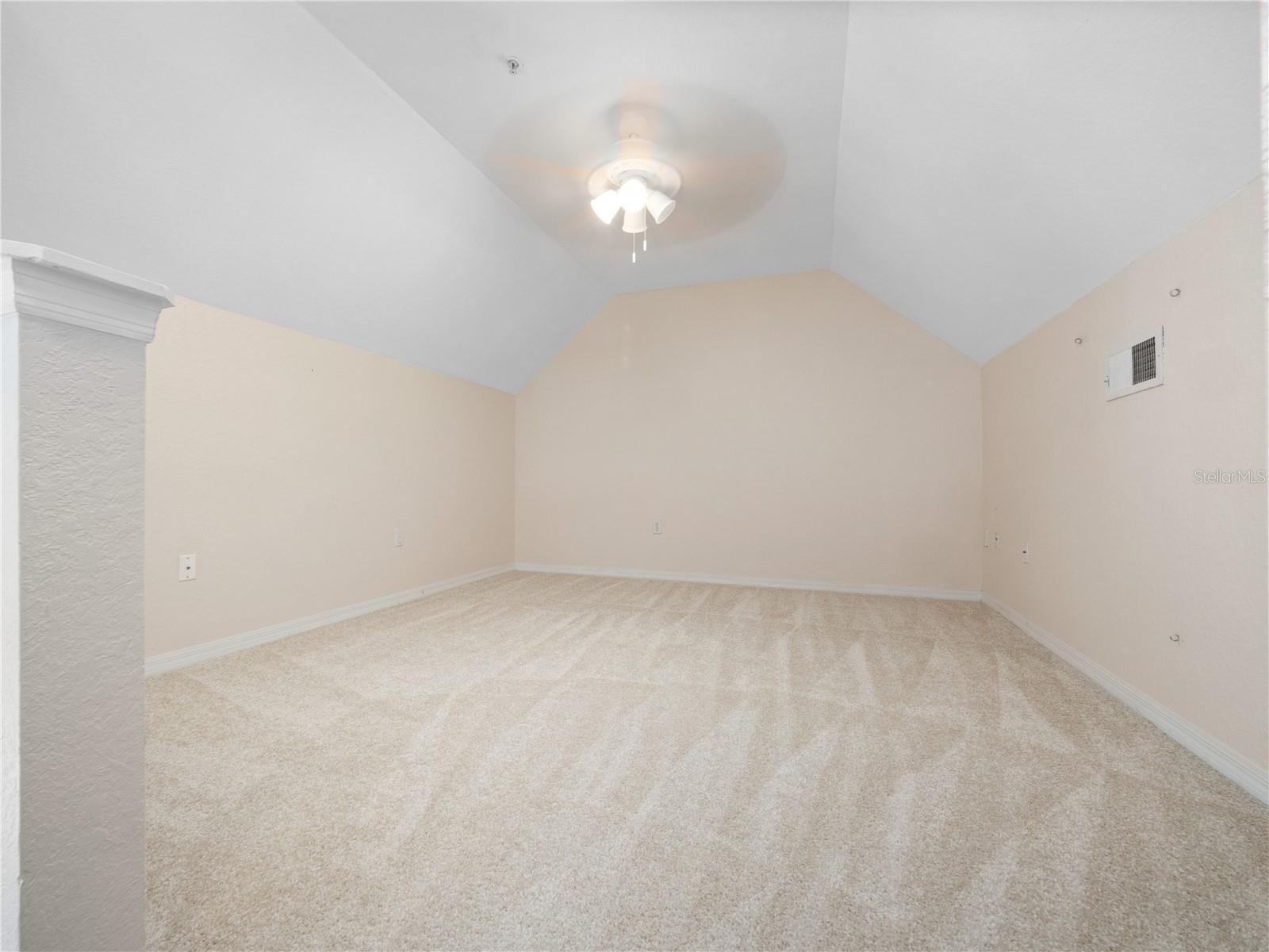 FOUNTAINS/METRO WEST - Residential