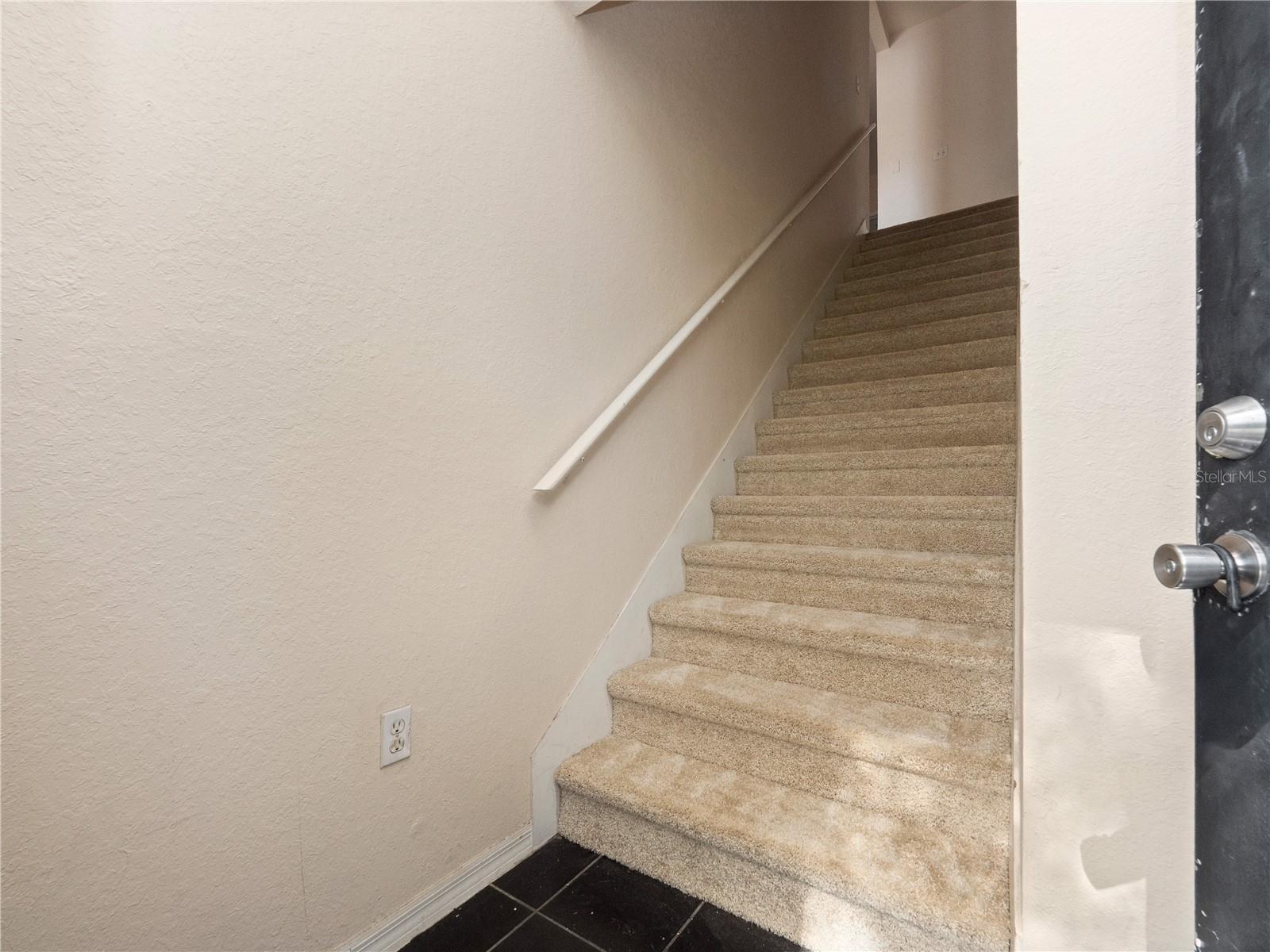 FOUNTAINS/METRO WEST - Residential