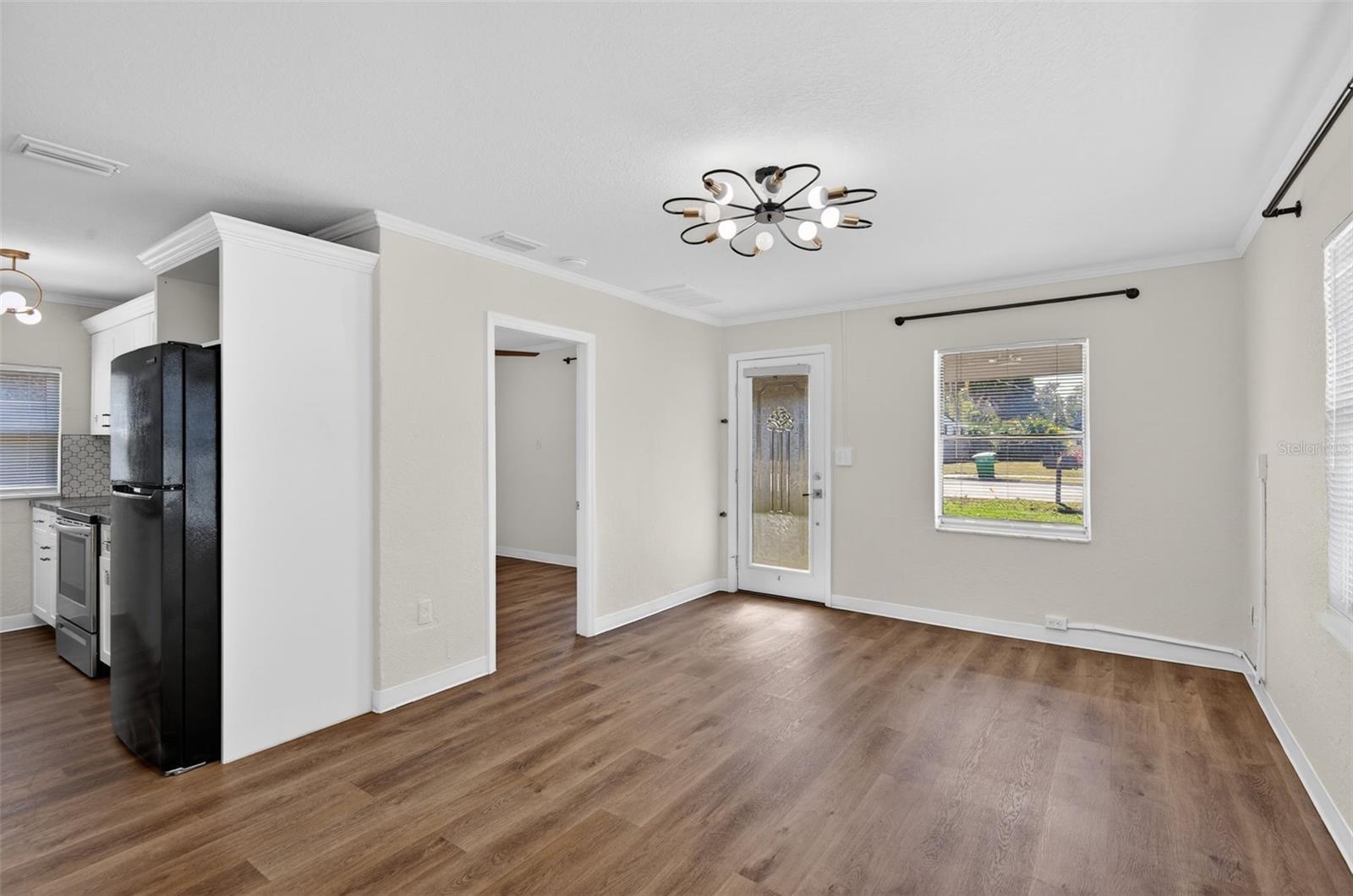 MIDWEST SUB CORR - Residential Lease