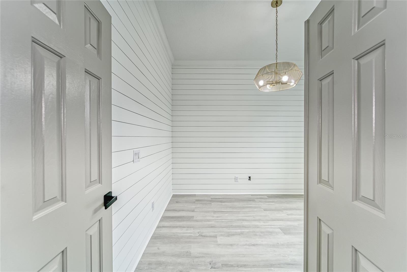 MIRABAY PH 3B-2 - Residential