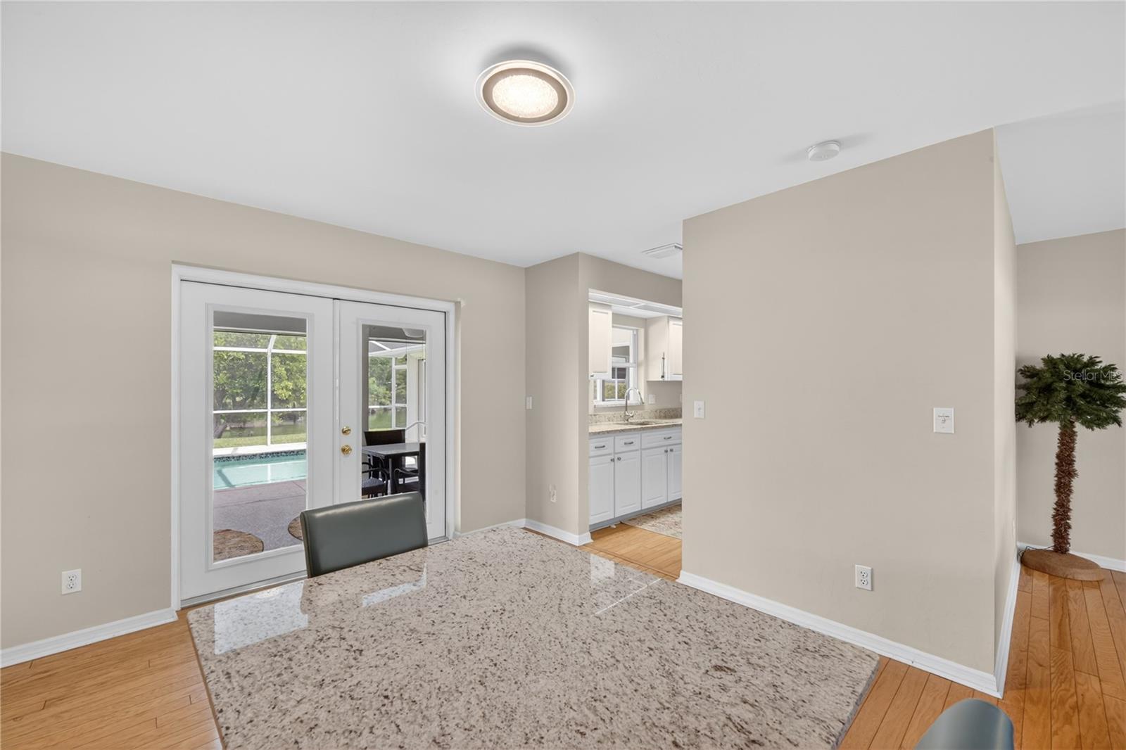 OAKMONT - Residential