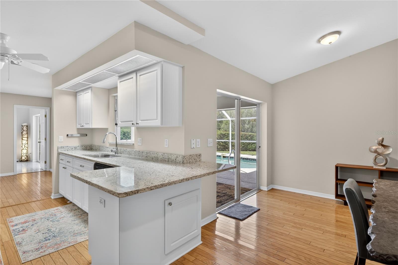 OAKMONT - Residential