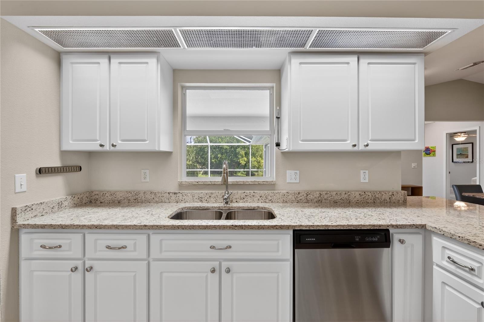OAKMONT - Residential