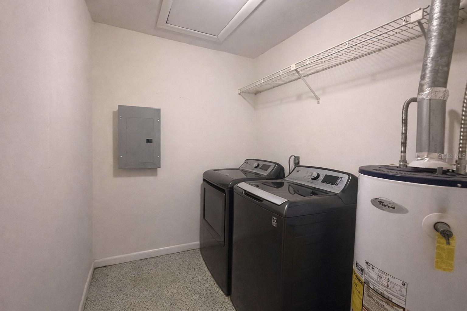 WINTER LAKE MANOR - Residential Income