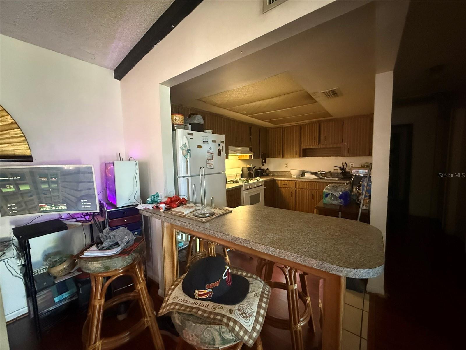 WINTER LAKE MANOR - Residential Income