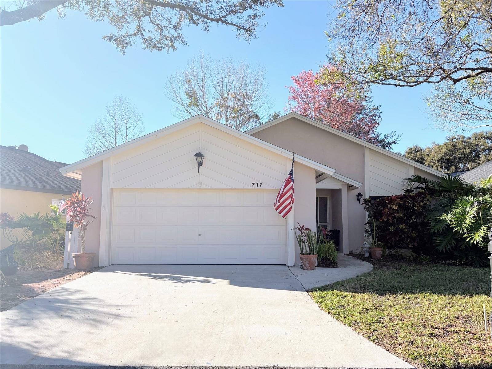 WEDGEWOOD TENNIS VILLAS - Residential