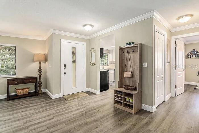 EAGLESWOOD CONDO - Residential
