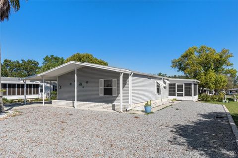 A home in BROOKSVILLE