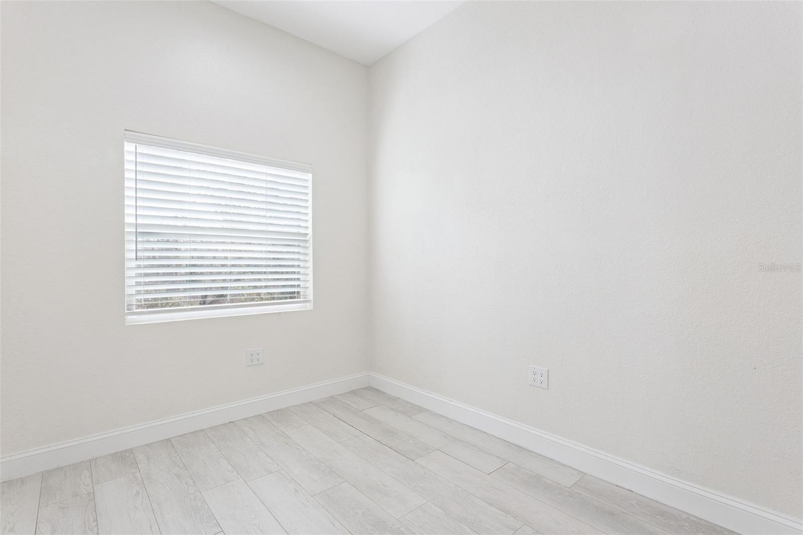 HUNTINGTON HILLS PH 05 - Residential