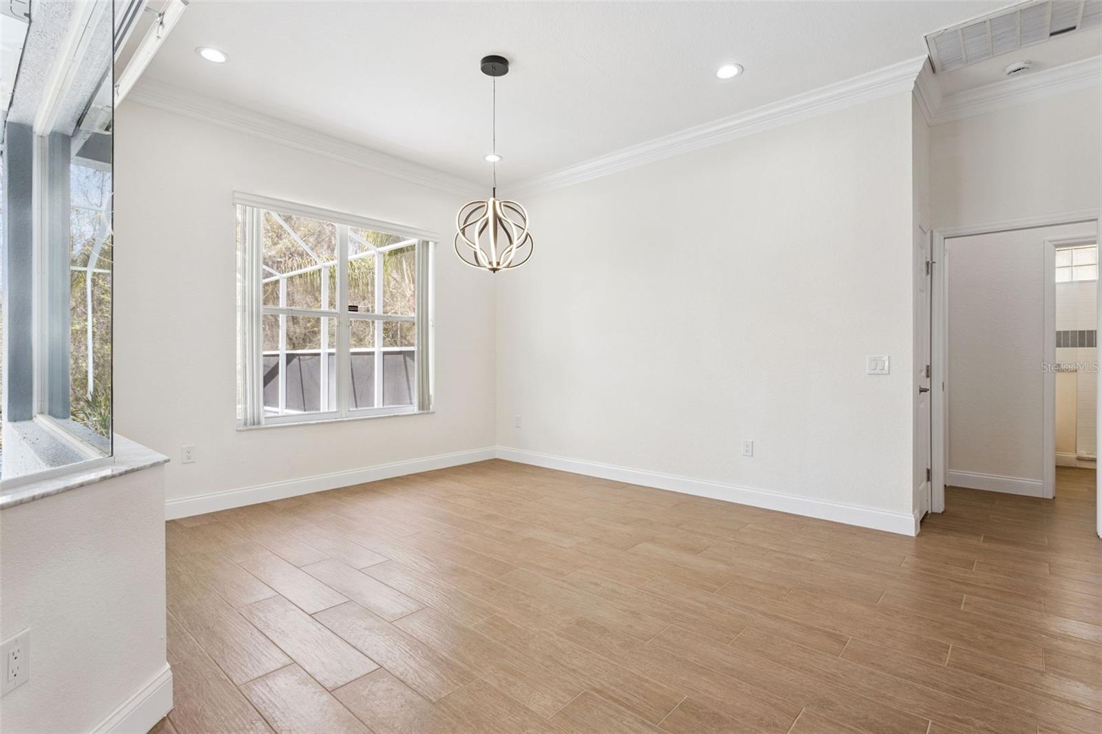 HUNTINGTON HILLS PH 05 - Residential