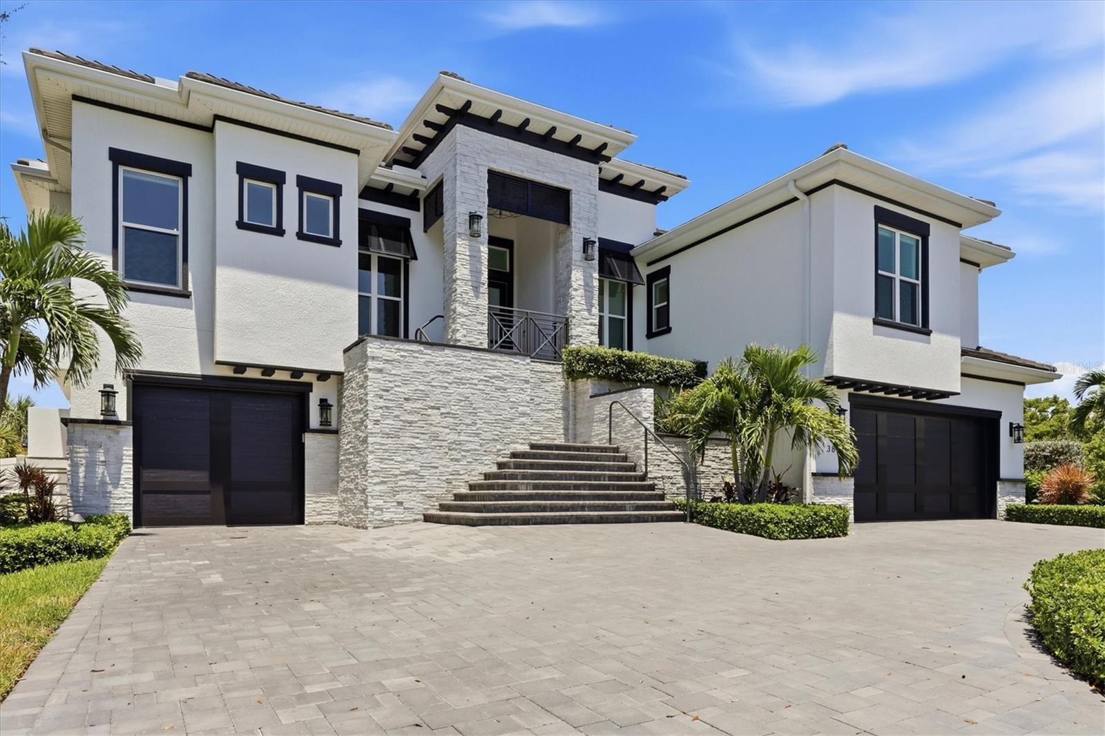 387 S SHORE DRIVE