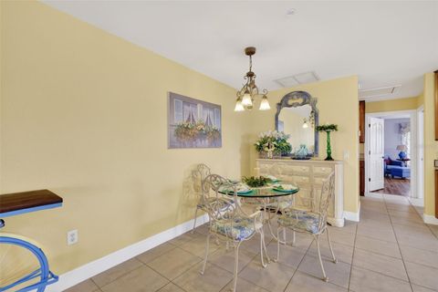 Tiny photo for 17269 SE 260th Avenue Road, Umatilla, FL 32784 (MLS # G5112952)