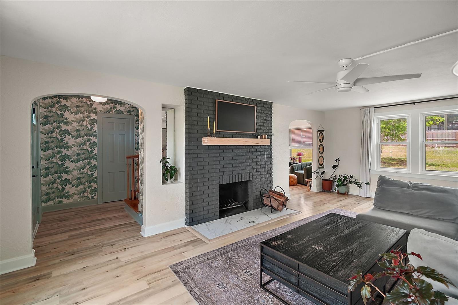 126 E BEACH ST