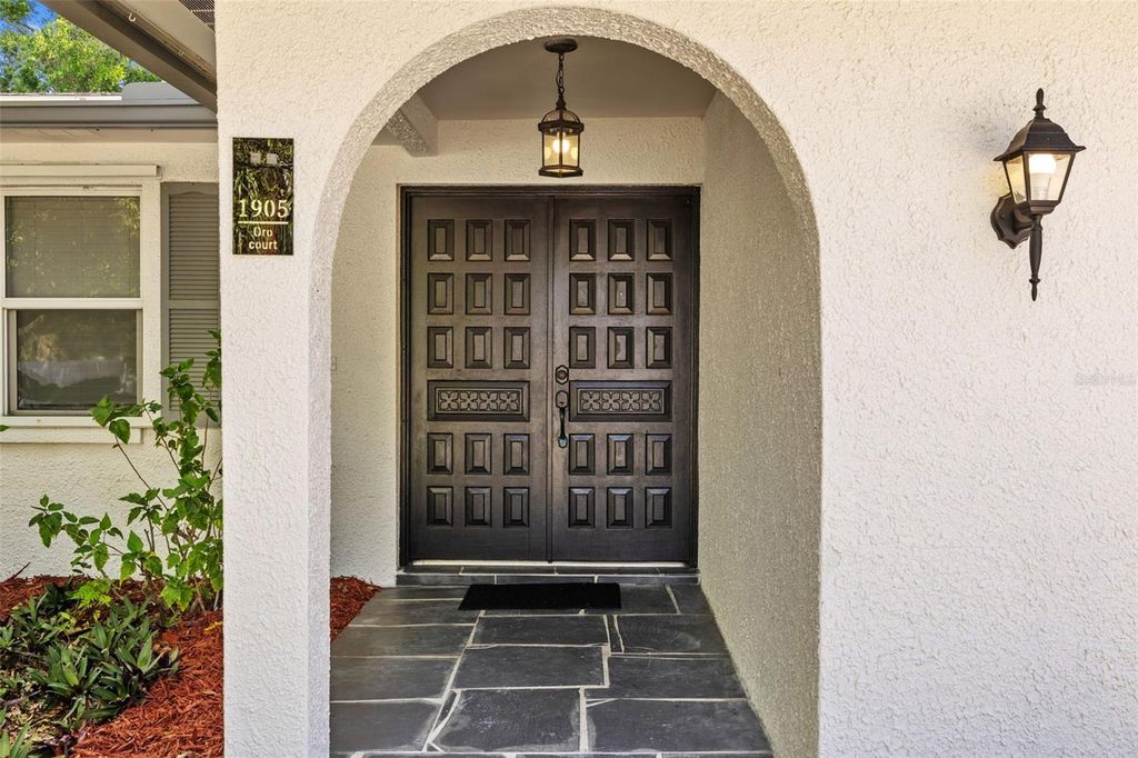 Photo of 1905 Oro Court, Clearwater, FL 33764 (MLS # TB8373286)