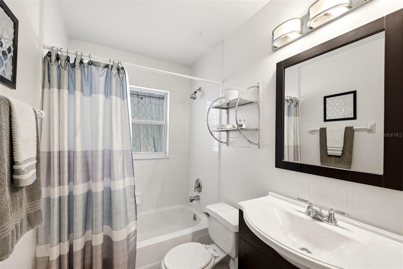 LAKE CRESCENT PINES SUB - Residential