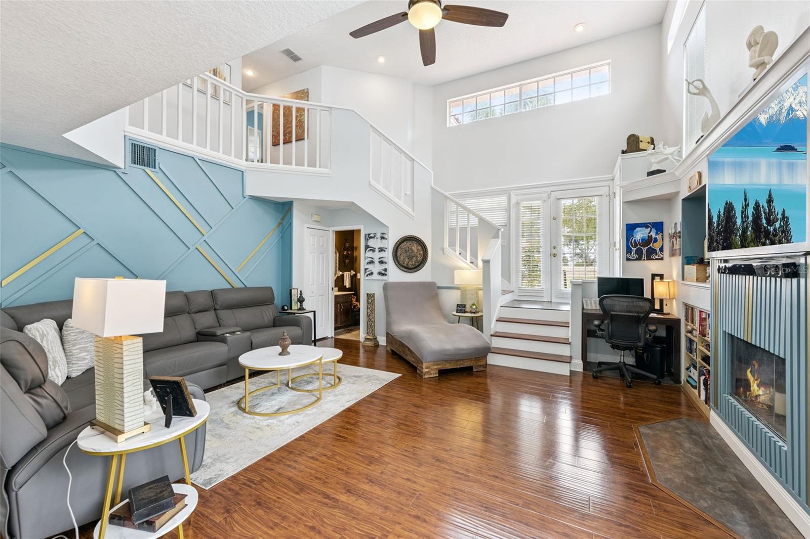 SOMERSET SHORES - Residential