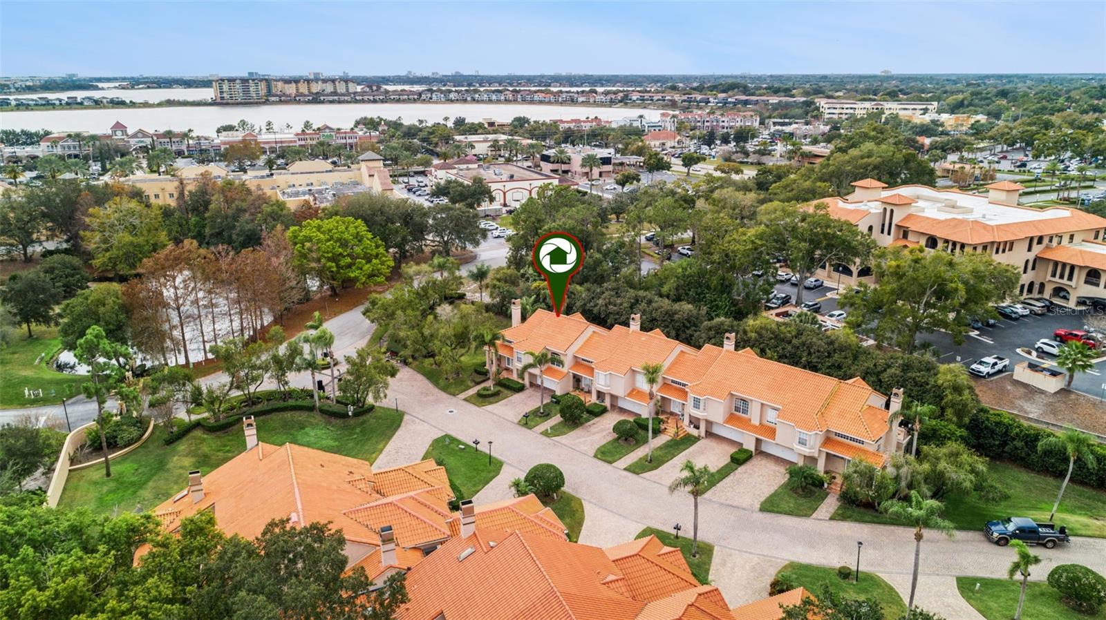 SOMERSET SHORES - Residential