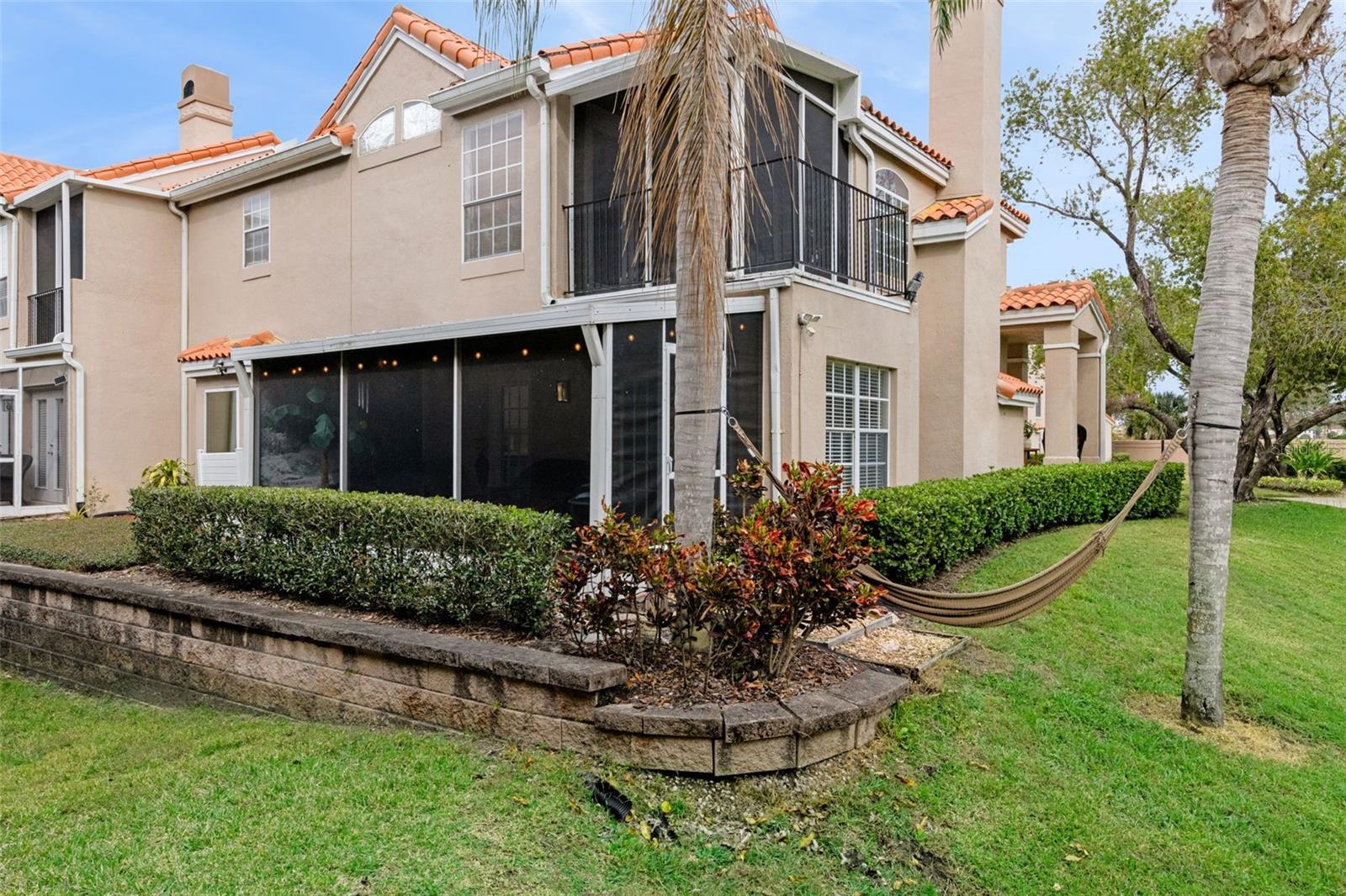 SOMERSET SHORES - Residential