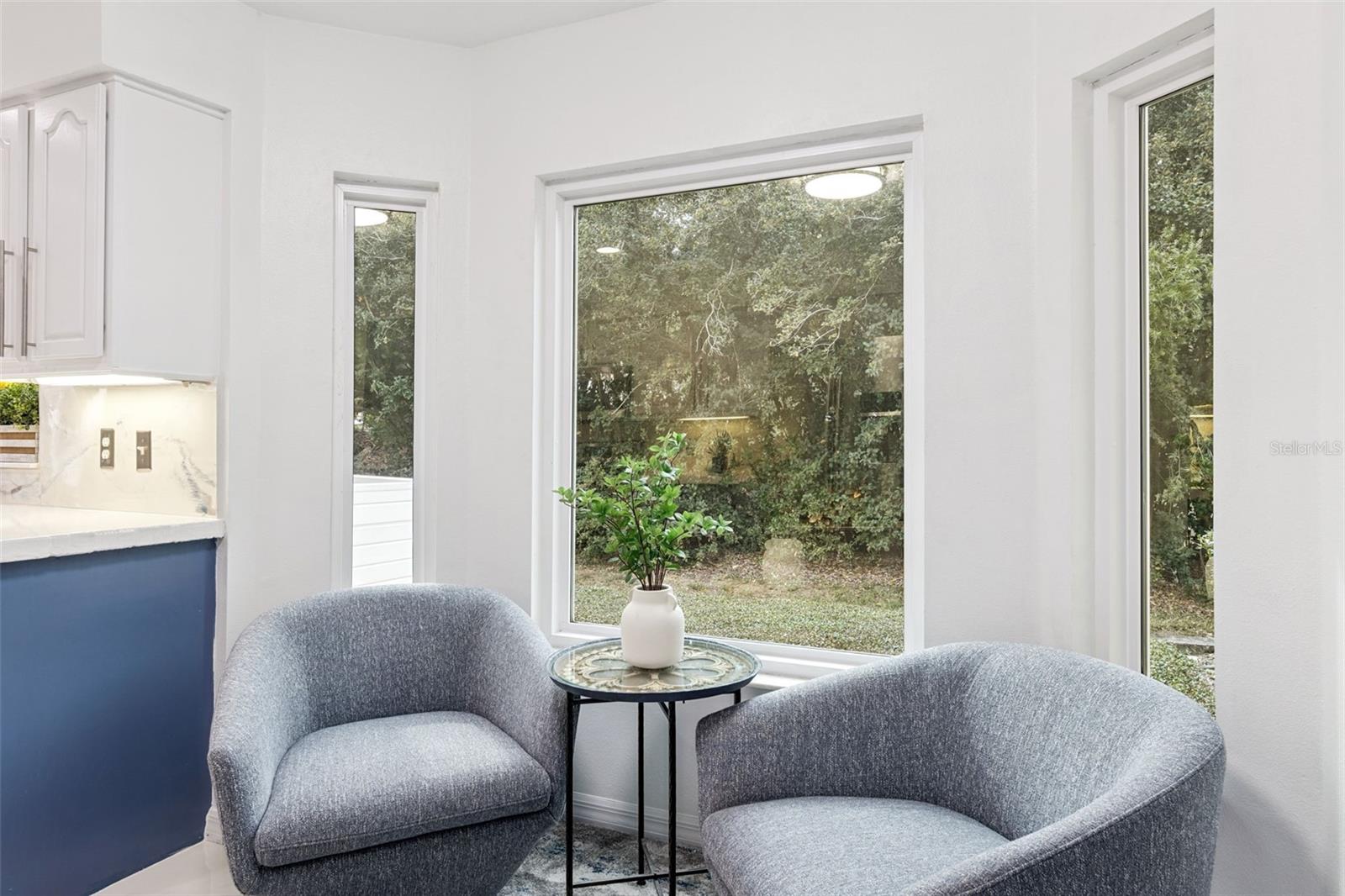 SOMERSET SHORES - Residential